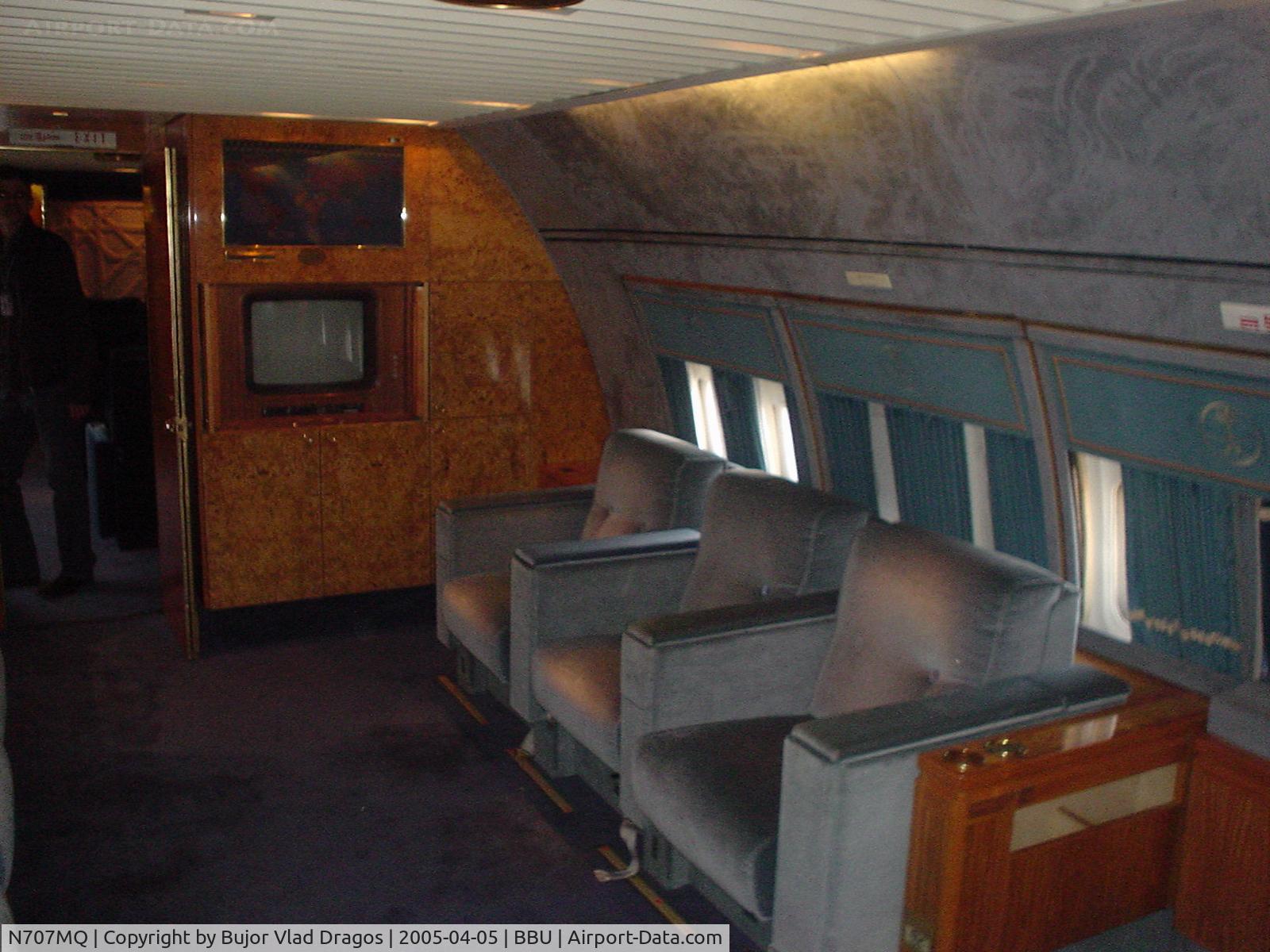 N707MQ, 1977 Boeing 707-368C C/N 21368, Photos taken inside N707MQ VIP ex Royal Saudi Fleet