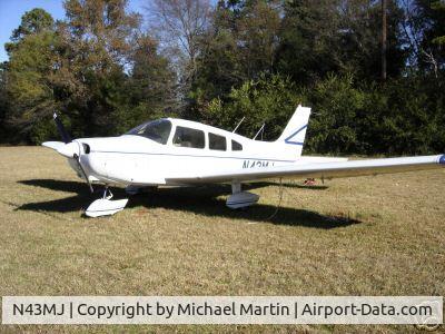 N43MJ, 1975 Piper PA-28-151 C/N 28-7515297, As of 12/18/05 - For Sale on eBay!