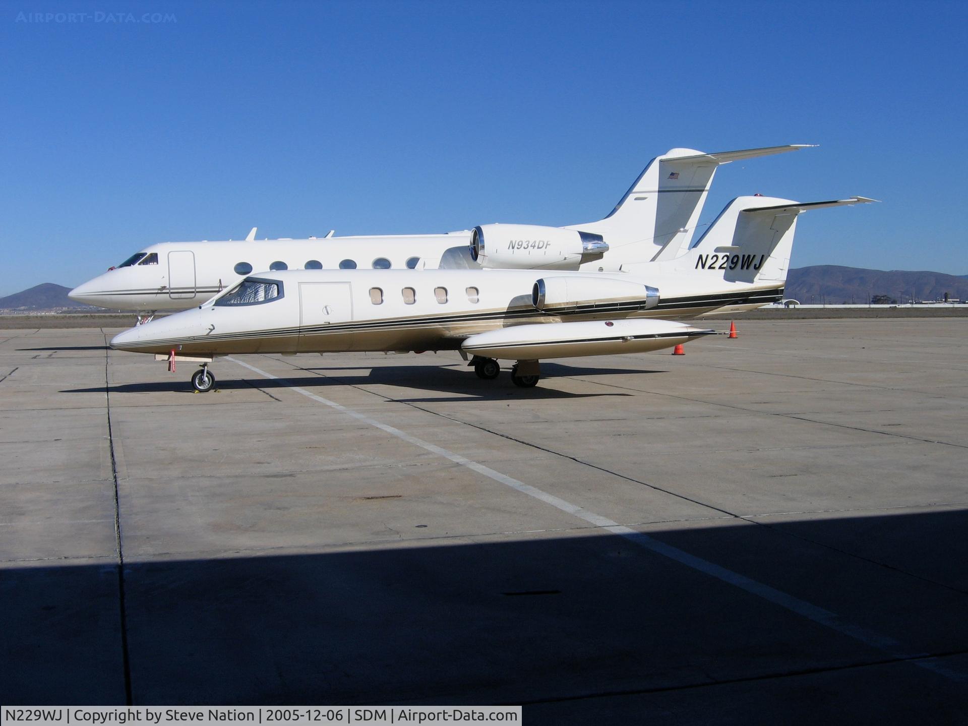 N229WJ, 1977 Learjet 25D C/N 25D-229, World Jet of Delaware 1977 Gates Learjet 25D at Brown Field, San Diego, CA in December sunshine