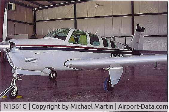 N1561G, 1994 Beech A36 Bonanza 36 C/N E-2854, On Display