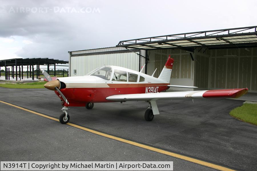 N3914T, 1968 Piper PA-28R-180 Cherokee Arrow C/N 28R-30961, On Display