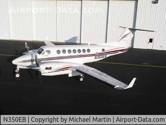 N350EB, 2007 Hawker Beechcraft 350 King Air (B300) C/N FL-561, On Display