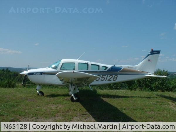 N65128, 1982 Beech C24R C/N MC-783, On Display