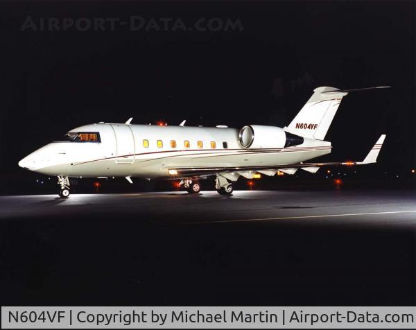 N604VF, 1999 Bombardier Challenger 604 (CL-600-2B16) C/N 5444, On Display