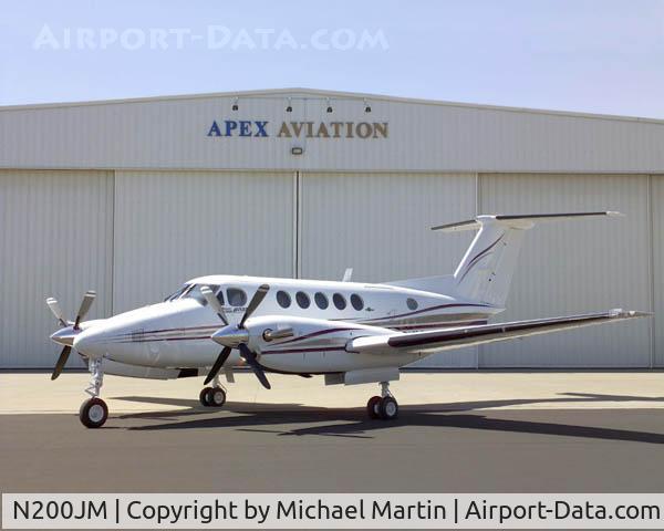 N200JM, 1982 Beech B200 King Air C/N BB-1086, On Display
