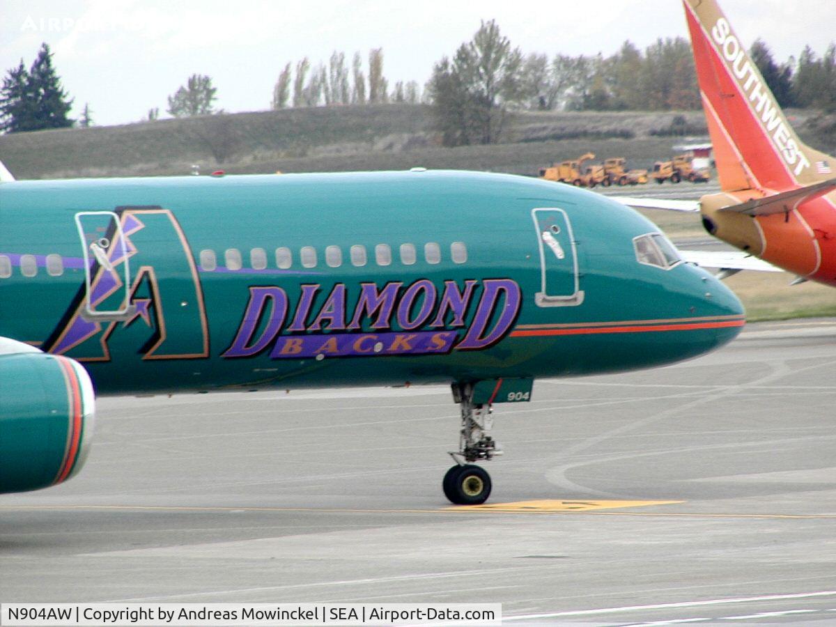 N904AW, 1986 Boeing 757-2S7 C/N 23566, America West Airlines Boeing 757 in Arizona Diamondbacks color