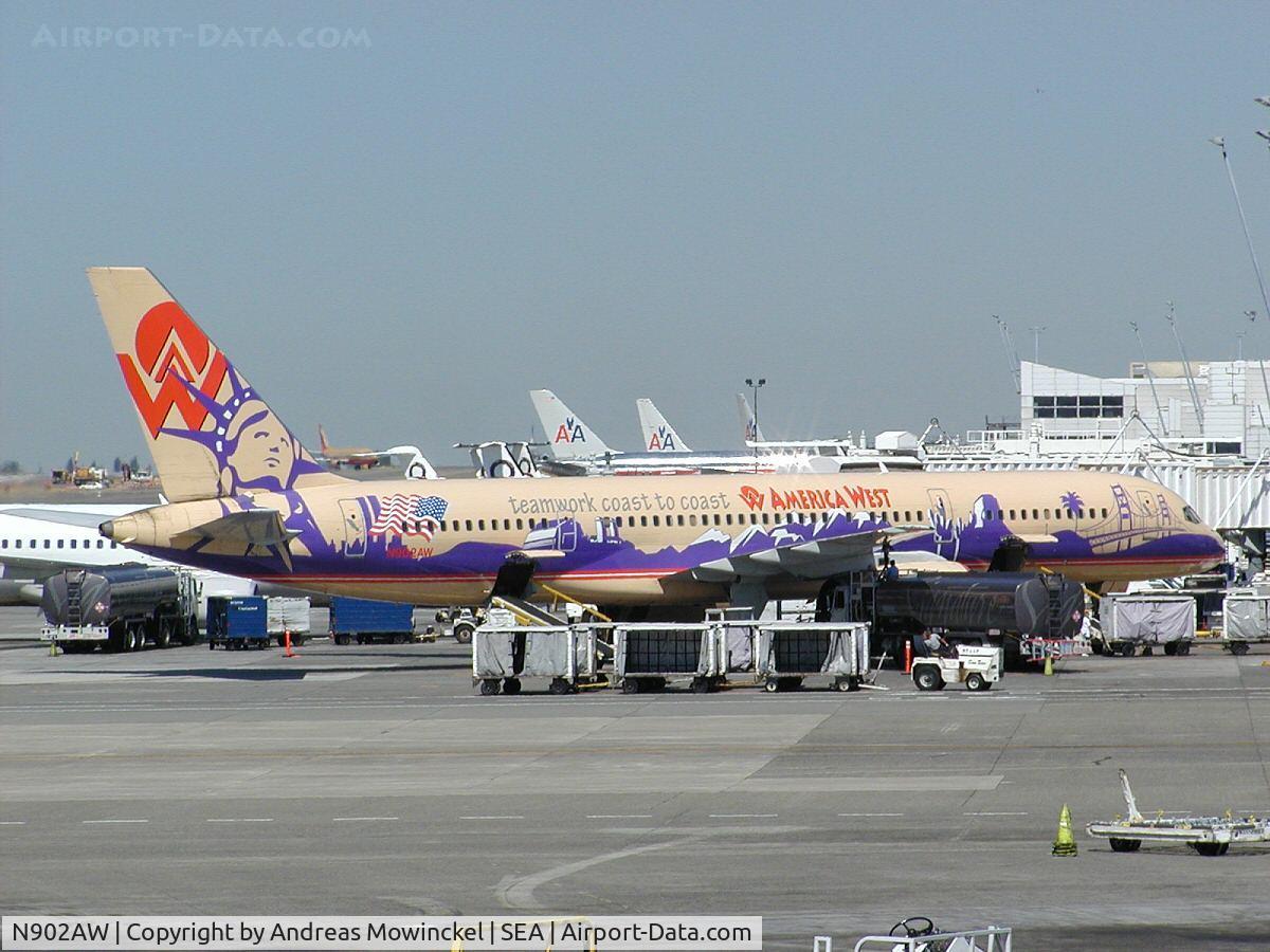 N902AW, 1985 Boeing 757-2S7 C/N 23322, America West Airlines Boeing 757 in 'Teamwork Coast to Coast' design
