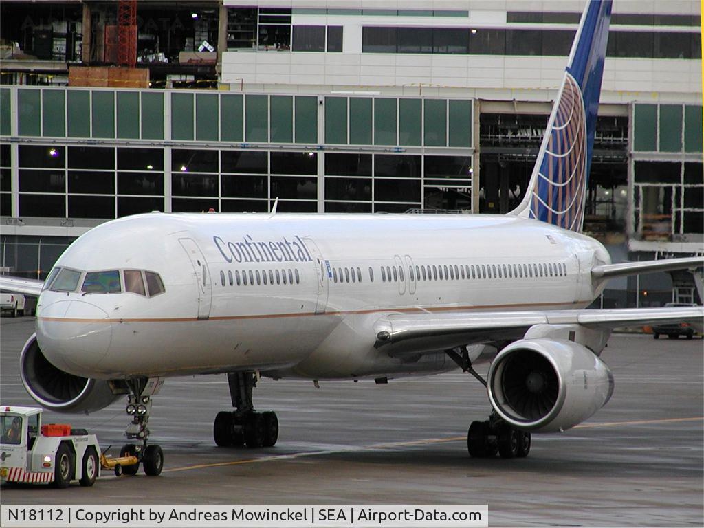 N18112, 1995 Boeing 757-224 C/N 27302, Continental Airlines Boeing 757 at Seattle-Tacoma International Airport