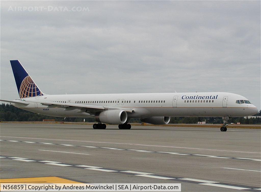N56859, 2004 Boeing 757-324 C/N 32818, Continental Airlines Boeing 757 at Seattle-Tacoma International Airport