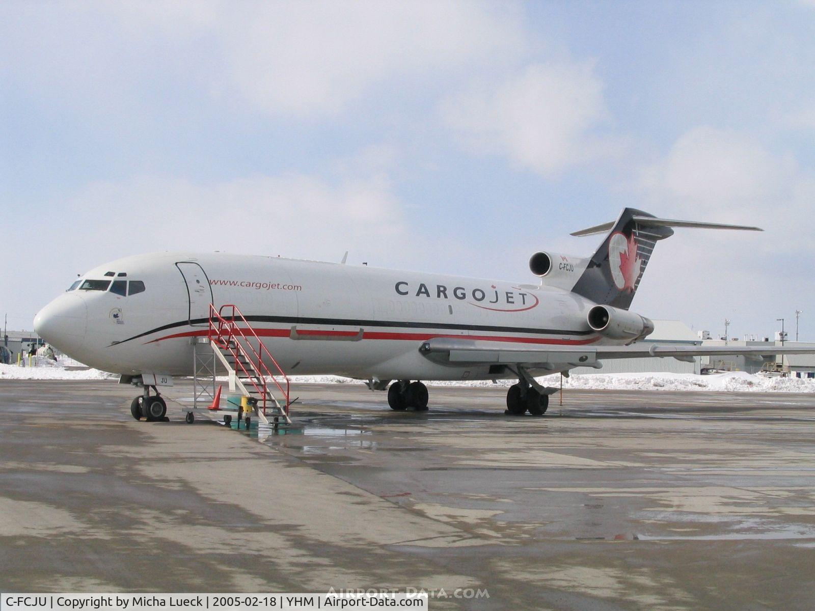 C-FCJU, 1981 Boeing 727-260F C/N 22759, A cold morning in Hamilton