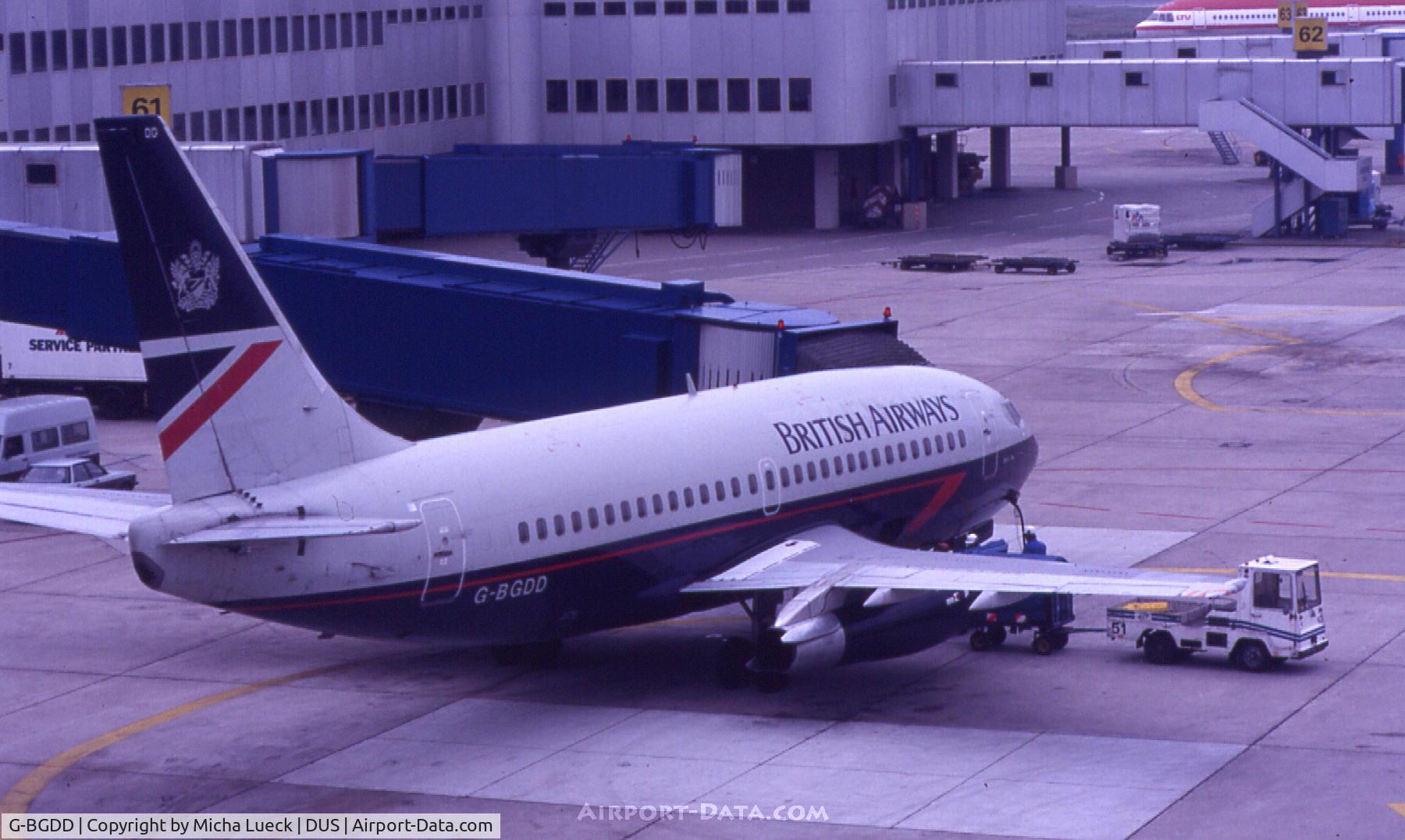 G-BGDD, 1979 Boeing 737-236 C/N 21793, Loading passengers for the flight back to Heathrow