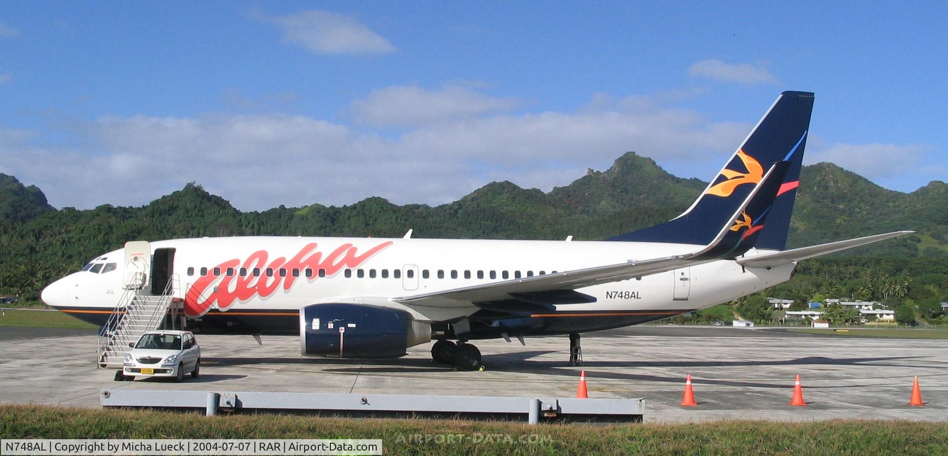 N748AL, 1999 Boeing 737-76N C/N 30050, Basking in Rarotonga's sun