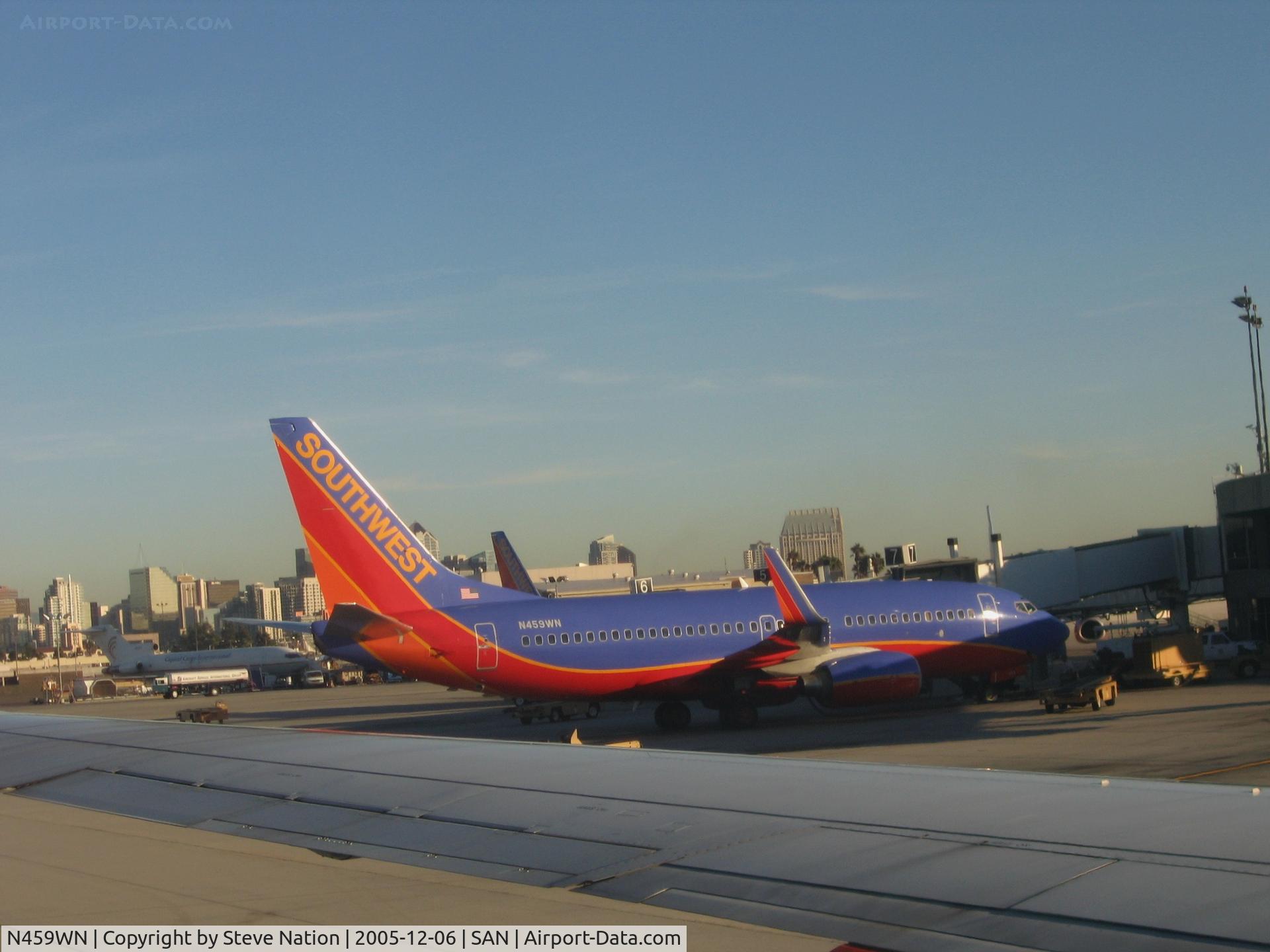 N459WN, 2004 Boeing 737-7H4 C/N 32497, Southwest 2004 Boeing 737-7H4 at Lindbergh Field (San Diego), CA
