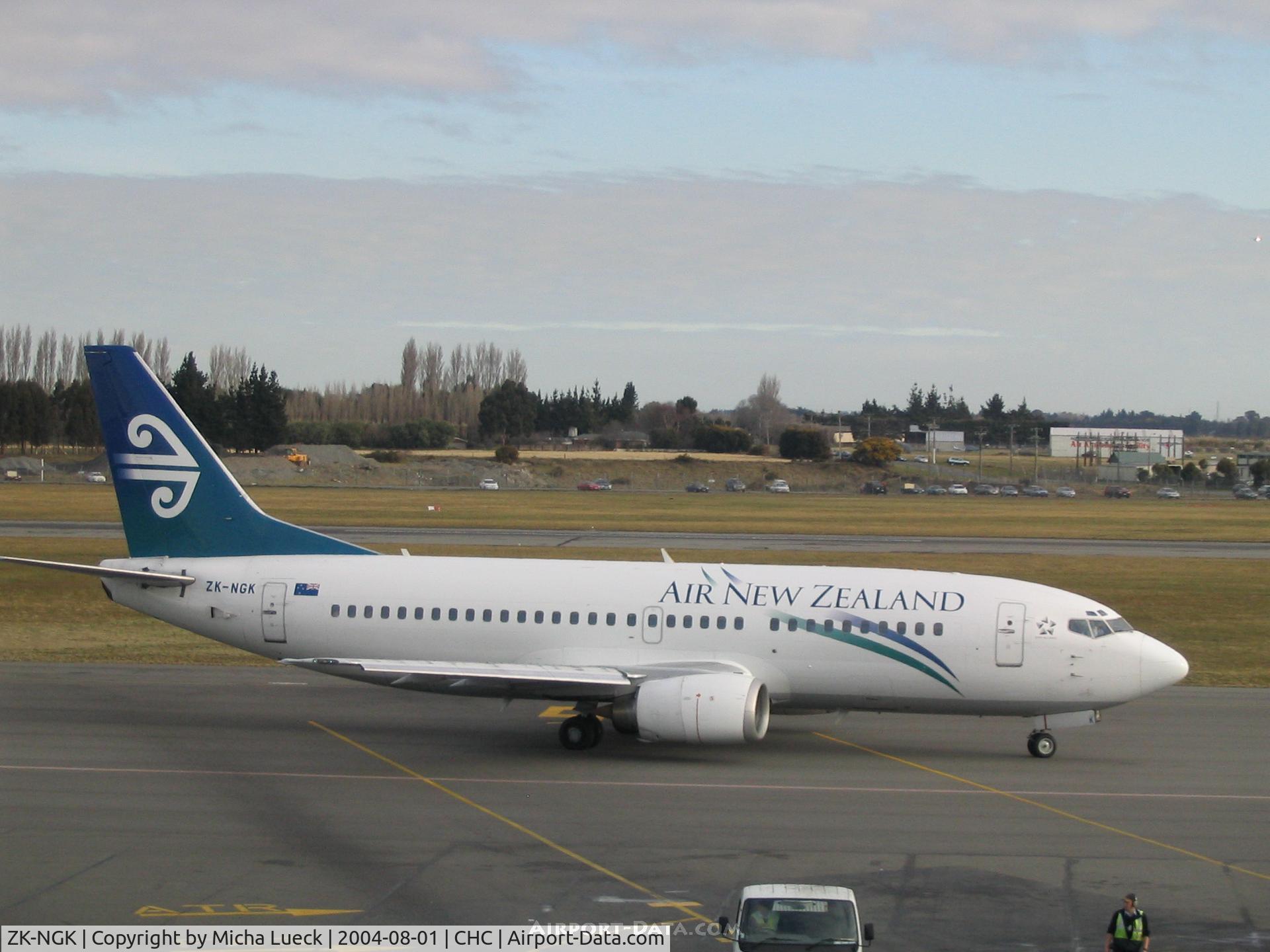 ZK-NGK, 1995 Boeing 737-3K2 C/N 26318, At New Zealand's Garden City