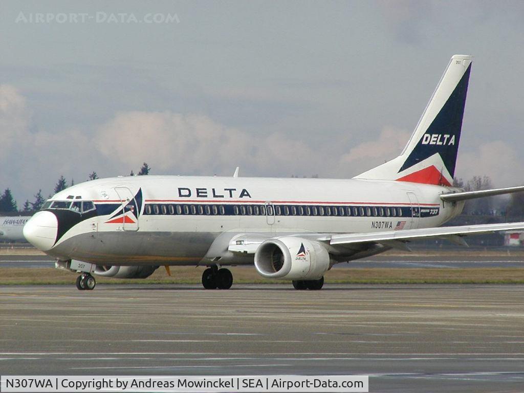 N307WA, 1986 Boeing 737-347 C/N line-num 1218, Delta Airlines Boeing 737 at Seattle-Tacoma International Airport