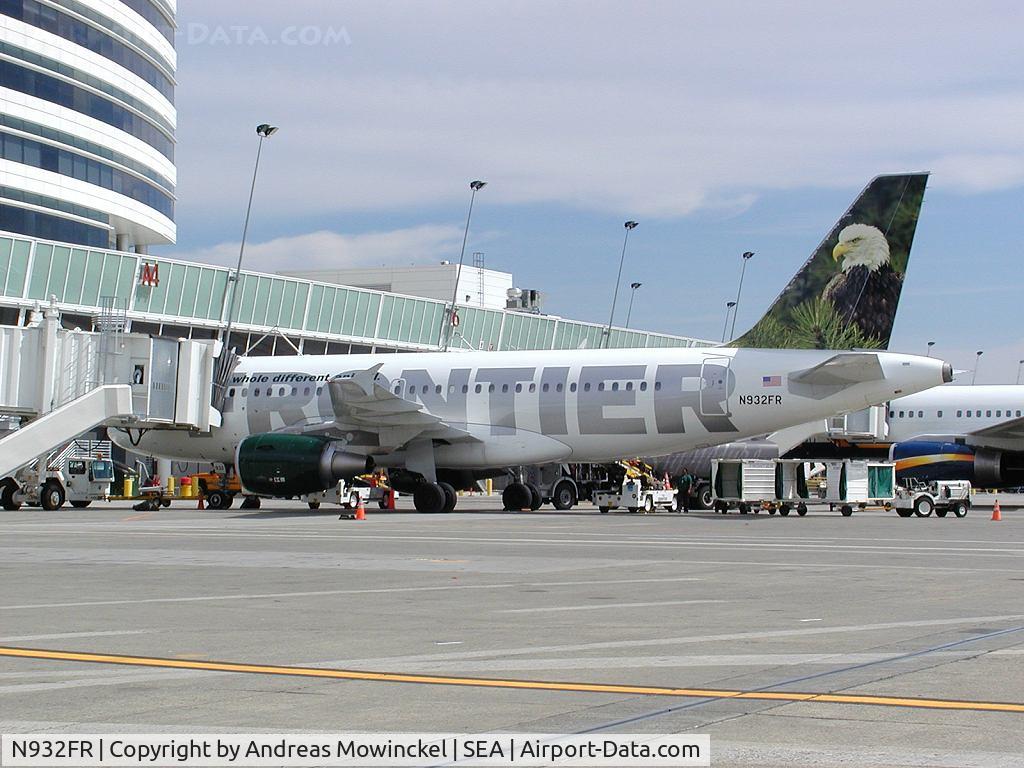 N932FR, 2004 Airbus A319-111 C/N 2258, Frontier Airlines A319 at Seattle-Tacoma International Airport, also with a peeling tail.