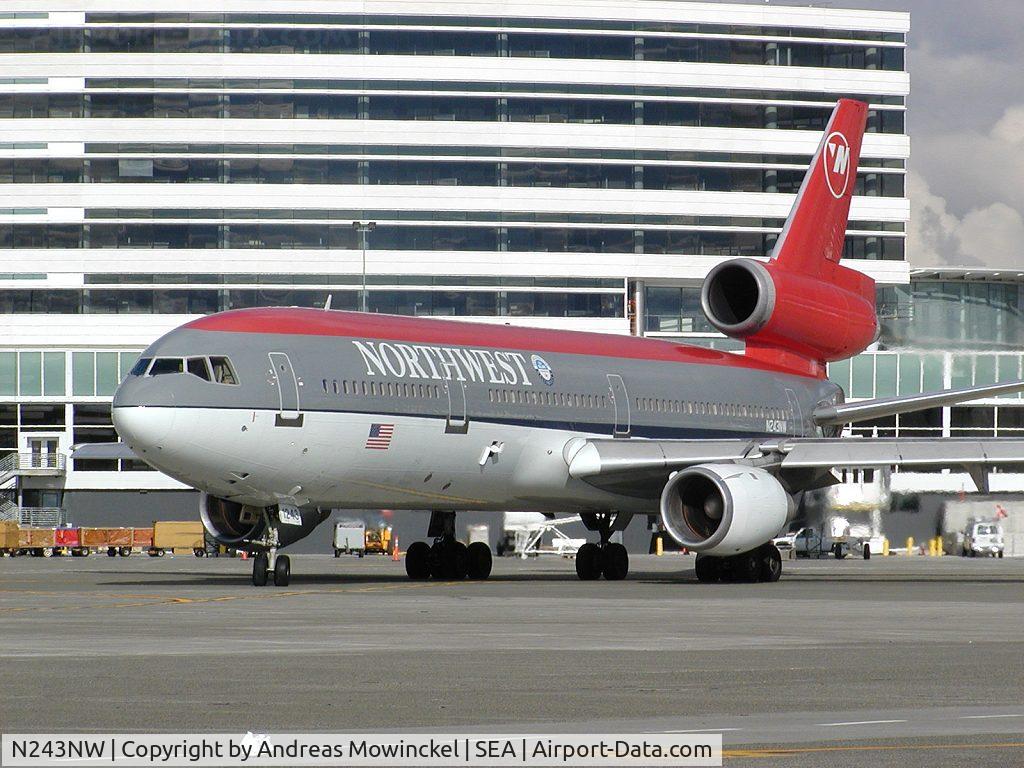 N243NW, 1988 McDonnell Douglas DC-10-30 C/N 48315, Northwest Airlines DC-10-30 at Seattle-Tacoma International Airport