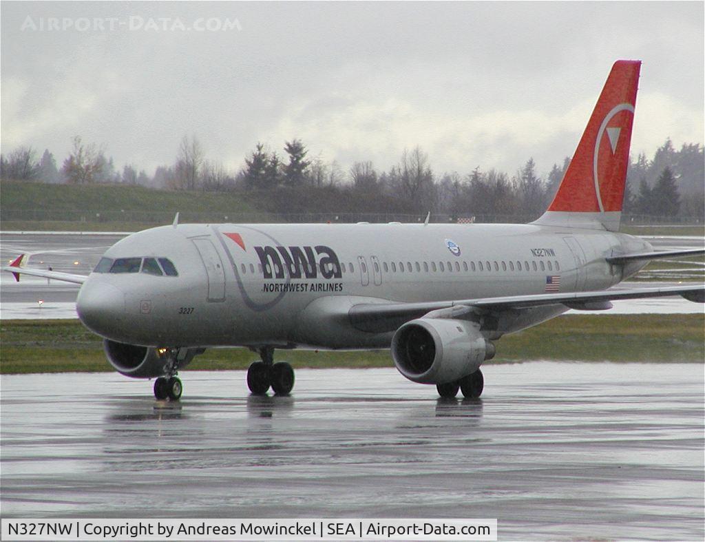 N327NW, 1992 Airbus A320-211 C/N 297, Northwest Airlines A320 at Seattle-Tacoma International Airport