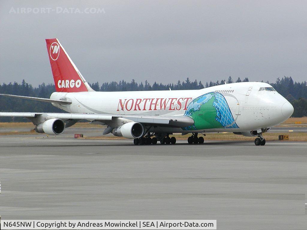 N645NW, 1987 Boeing 747-222B C/N 23736, Northwest Airlines Boeing 747 at Seattle-Tacoma International Airport