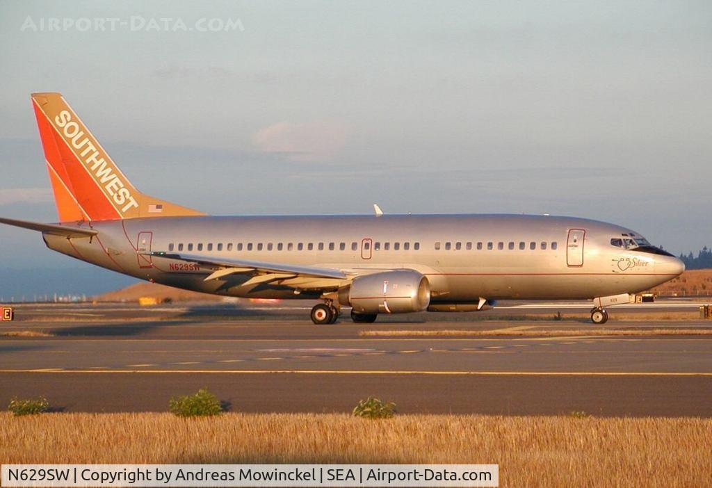 N629SW, 1996 Boeing 737-3H4 C/N 27704, Southwest Airlines Boeing 737 at Seattle-Tacoma International Airport