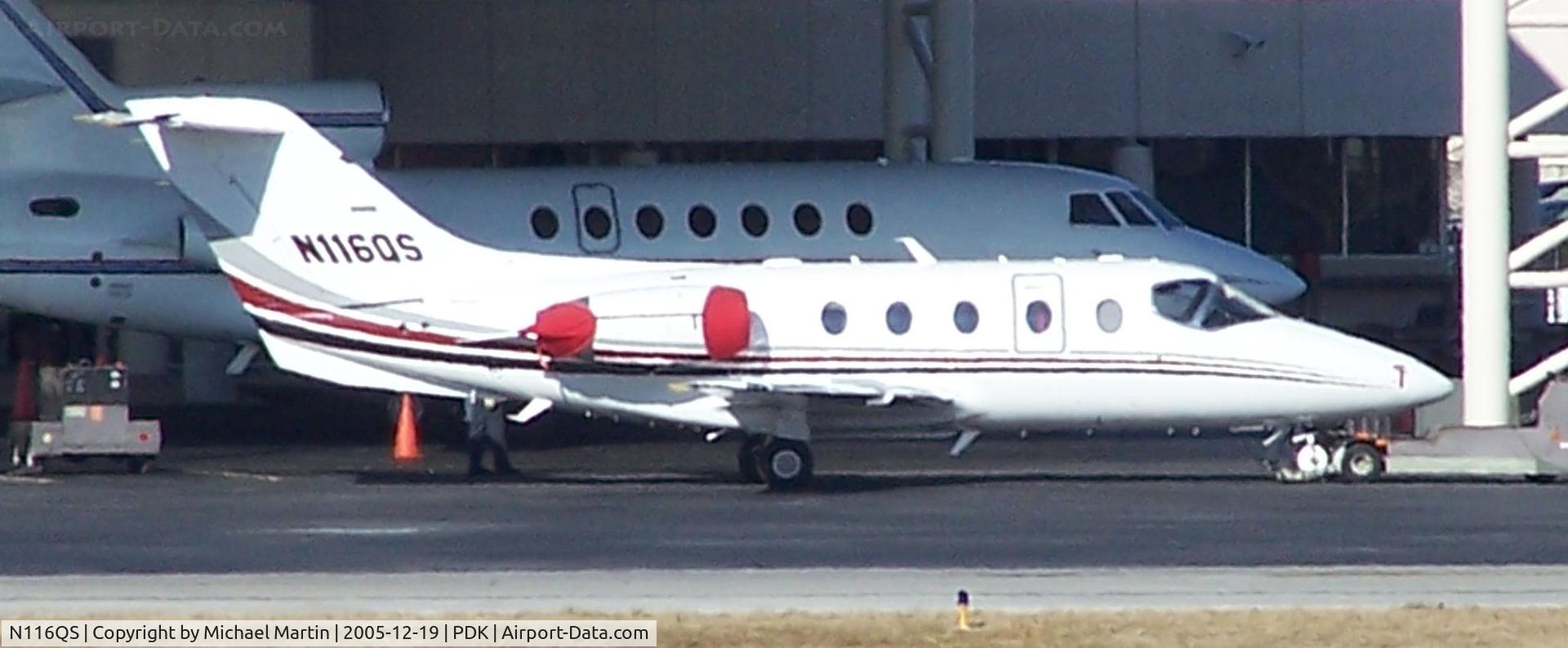 N116QS, 2004 Raytheon Raytheon 400A C/N RK-385, Parked at Signature Air Service