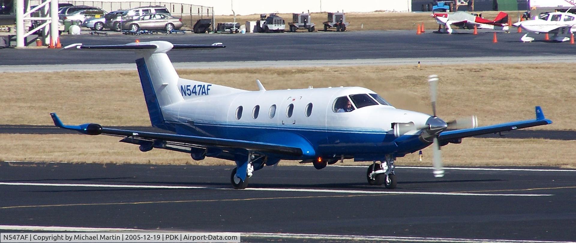 N547AF, 2004 Pilatus PC-12/45 C/N 547, Taxing to Runway 2R
