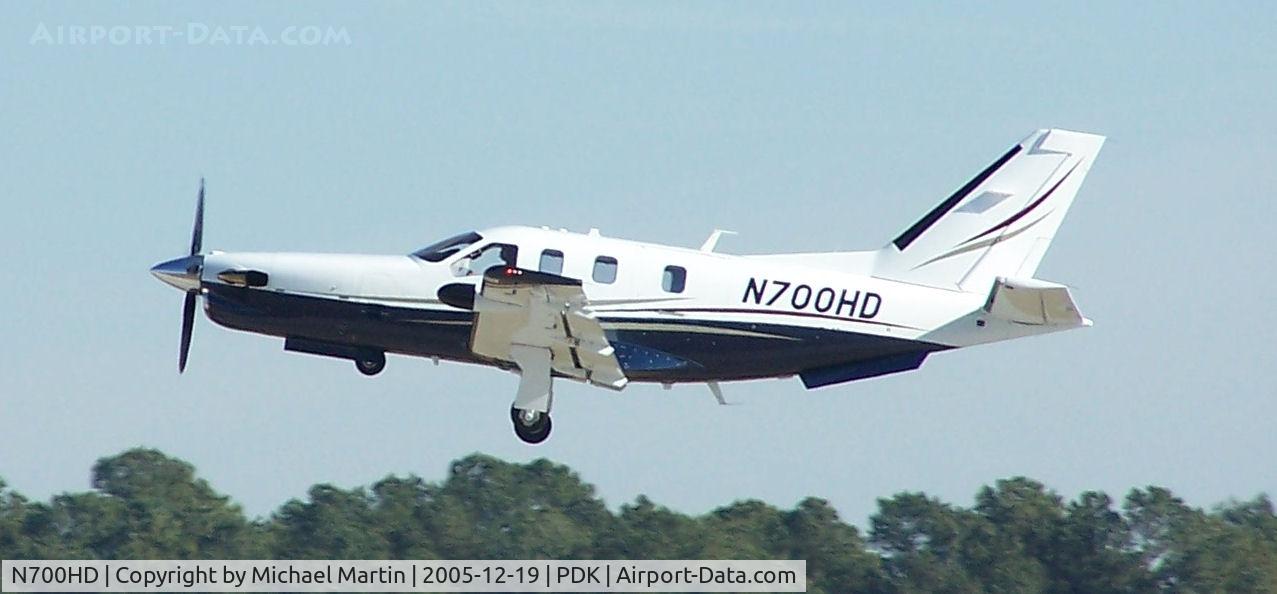 N700HD, 2004 Socata TBM-700 C/N 313, Takeoff from 2R
