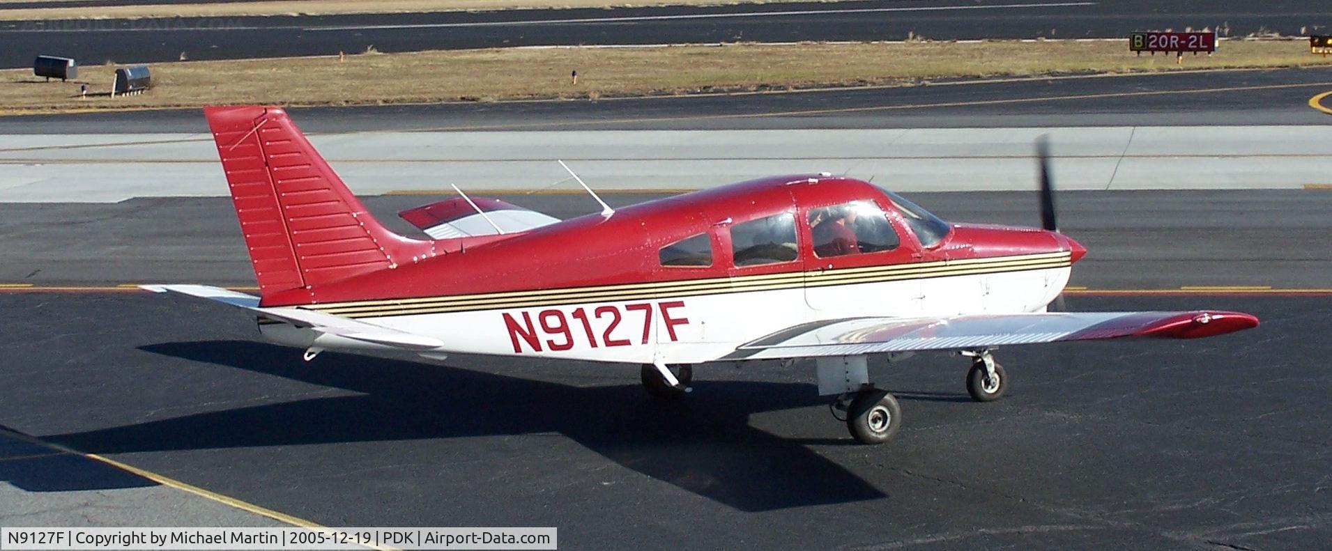 N9127F, 1993 Piper PA-28-161 C/N 2816106, Taxing to Runway 2R