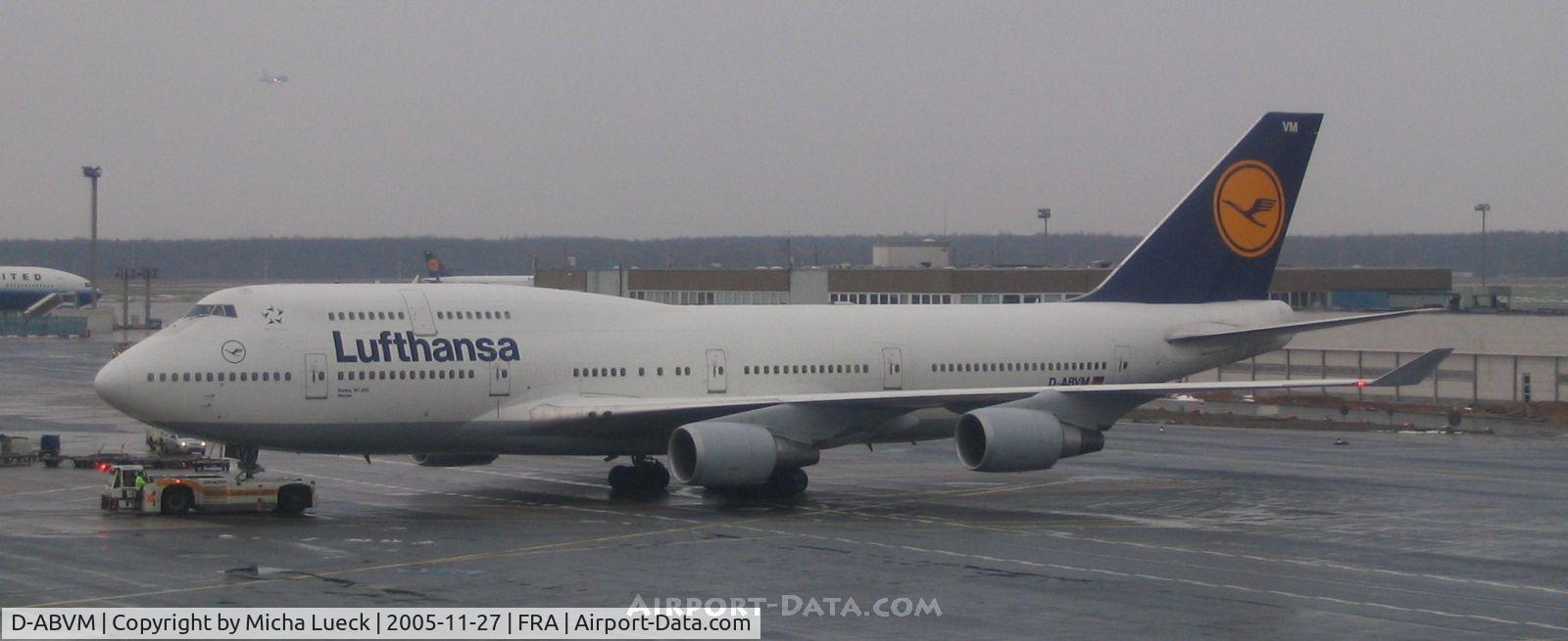D-ABVM, 1998 Boeing 747-430 C/N 29101, Push-back for departure