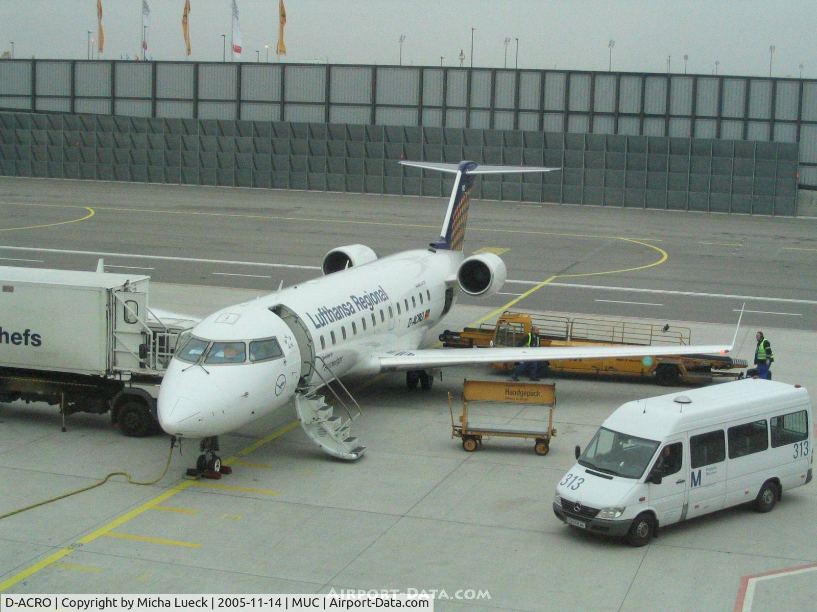 D-ACRO, 2001 Canadair CRJ-200LR (CL-600-2B19) C/N 7494, Lufthansa Cityline and Team Lufthansa operate a large number of Canadair Regional Jets