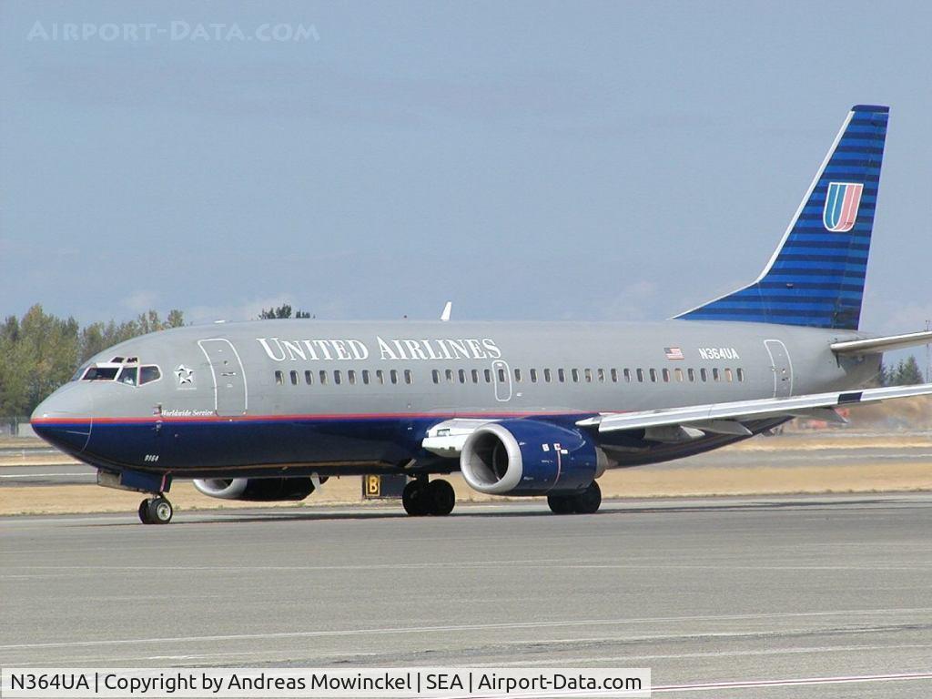 N364UA, 1989 Boeing 737-322 C/N 24533, United Airlines Boeing 737 at Seattle-Tacoma International Airport