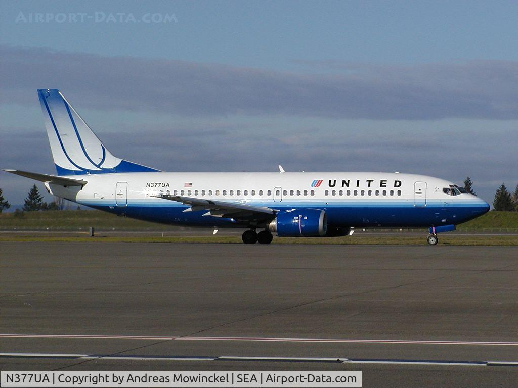 N377UA, 1990 Boeing 737-322 C/N 24642, United Airlines Boeing 737 at Seattle-Tacoma International Airport