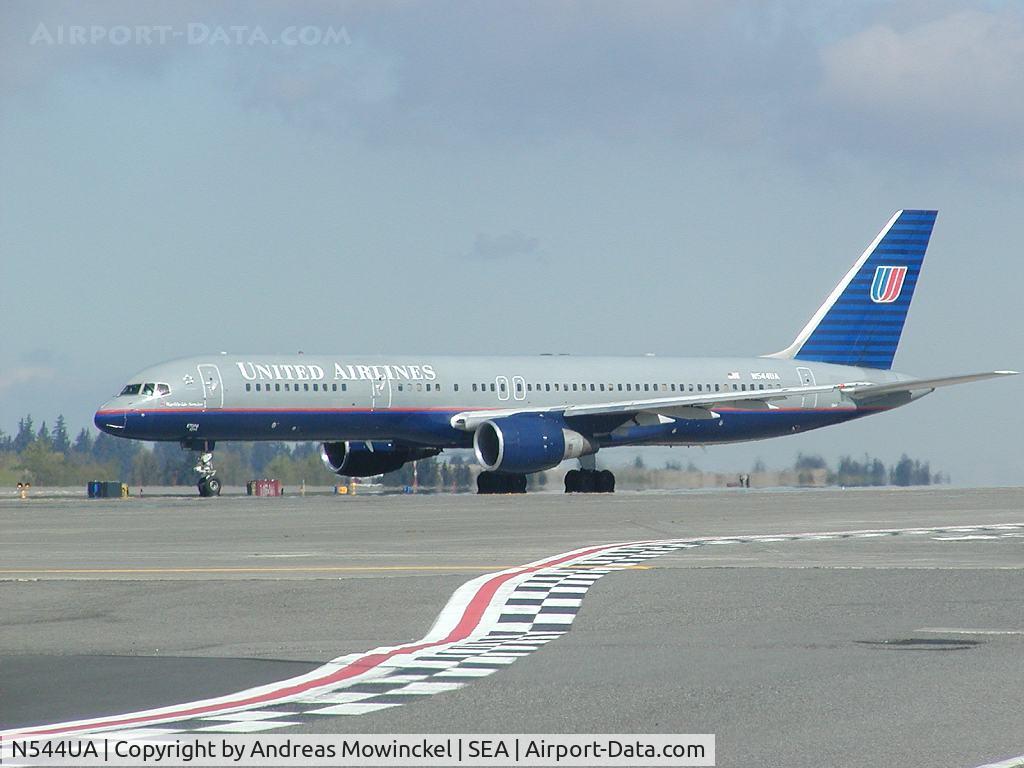 N544UA, 1991 Boeing 757-222 C/N 25322, United Airlines Boeing 757 at Seattle-Tacoma International Airport