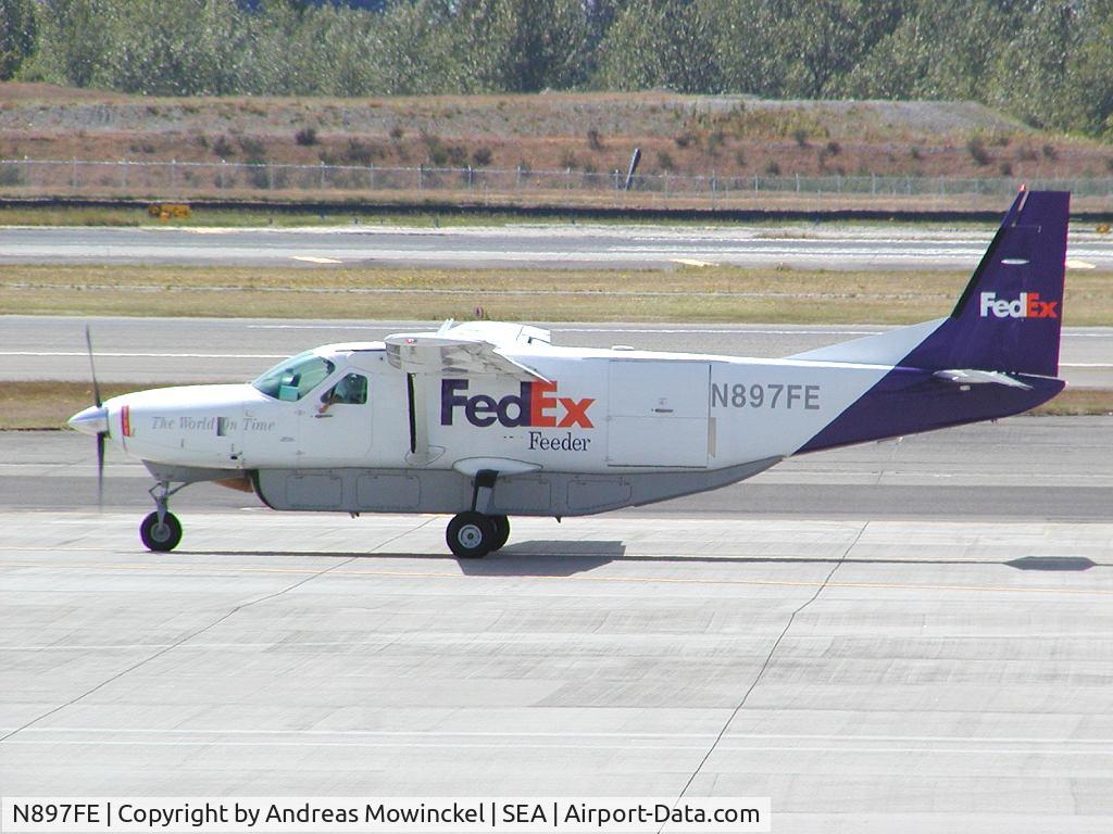 N897FE, 1990 Cessna 208B C/N 208B0227, Fedex Cessna 208B freighter at Seattle-Tacoma International Airport. ex KLM