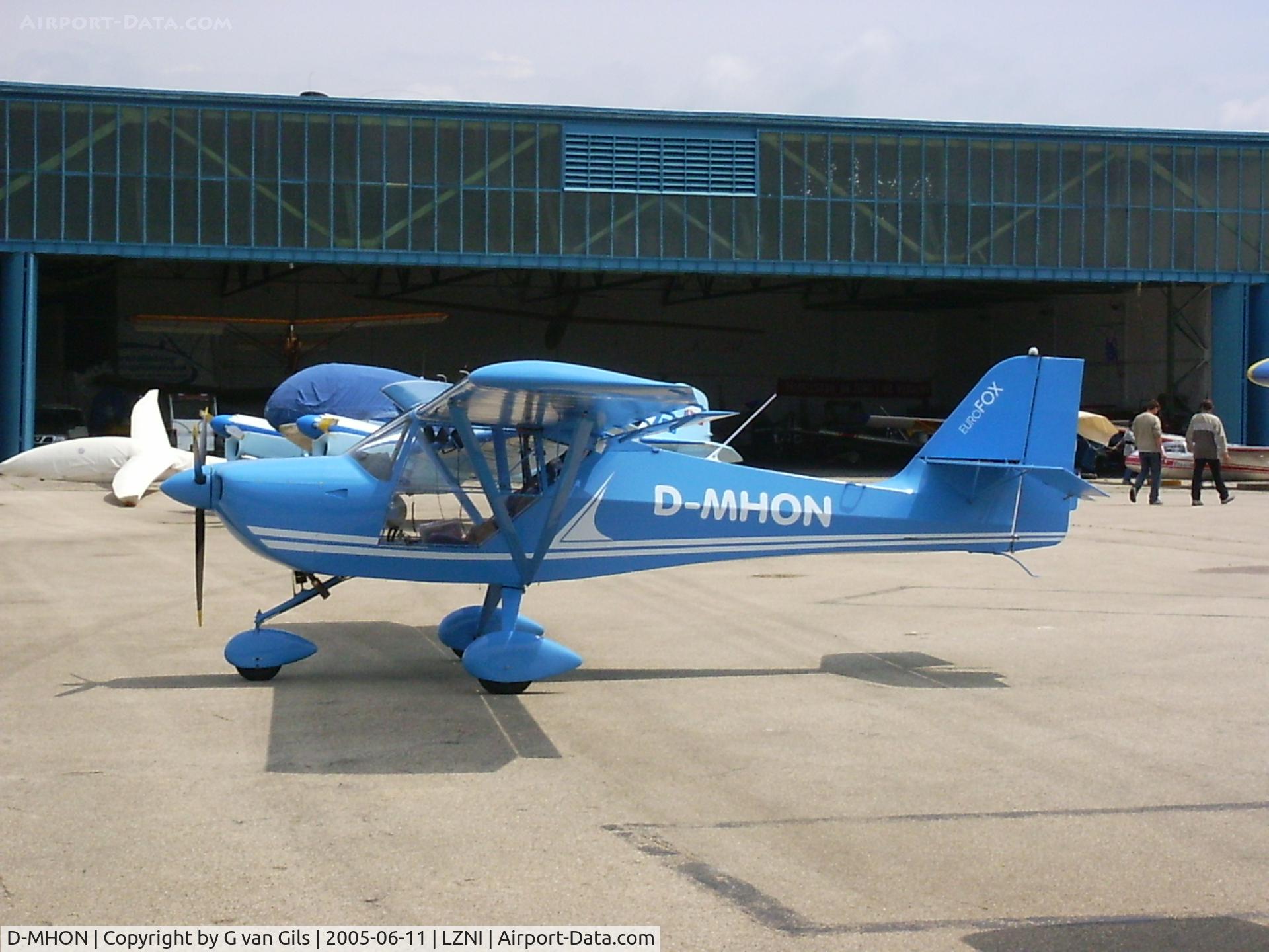 D-MHON, 2001 Aeropro Eurofox C/N 10001, An 