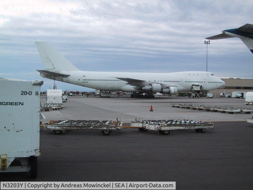 N3203Y, 1970 Boeing 747-128 C/N 19751, Evergreen Boeing 747 Freighter at Seattle-Tacoma International Airport.