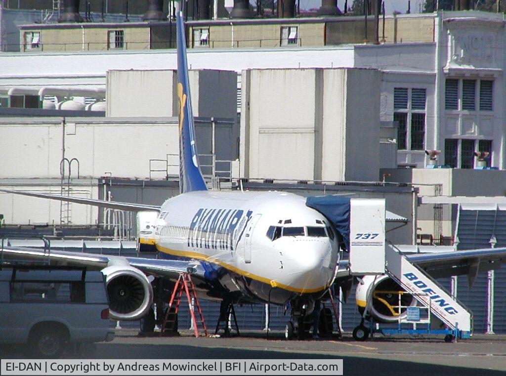 EI-DAN, 2003 Boeing 737-8AS C/N 33549, Ryanair 737 at Boeing Field