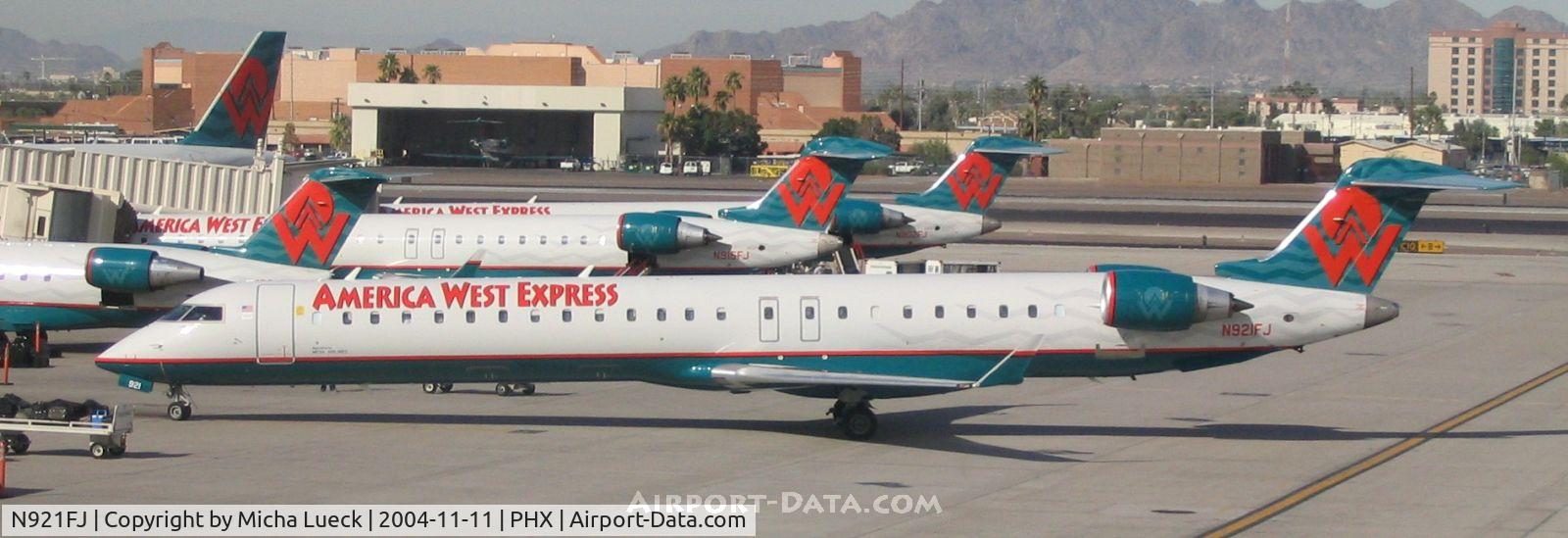 N921FJ, 2004 Bombardier CRJ-900ER (CL-600-2D24) C/N 15021, Mesa Airlines for America West Express