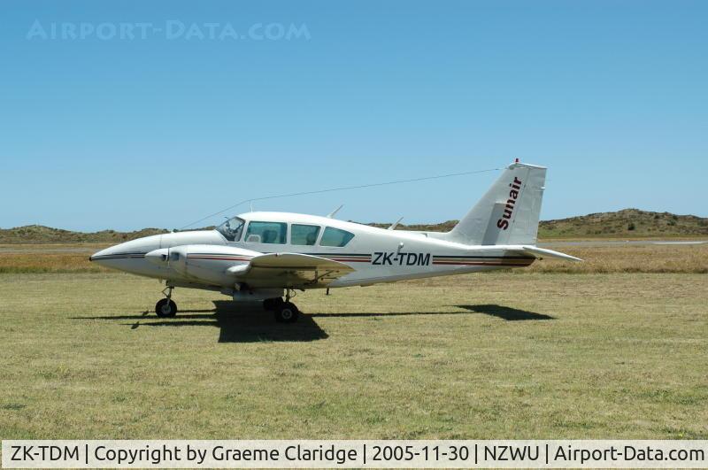 ZK-TDM, Piper PA-23-250 C/N 27-7754045, PIPER PA-23-250
