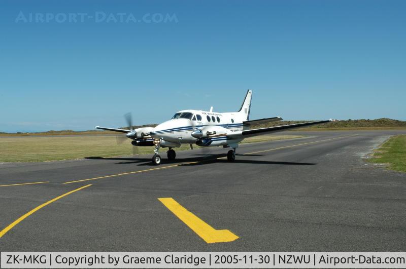 ZK-MKG, 1994 Beech C90A King Air C/N LJ-1367, BEECH C90A