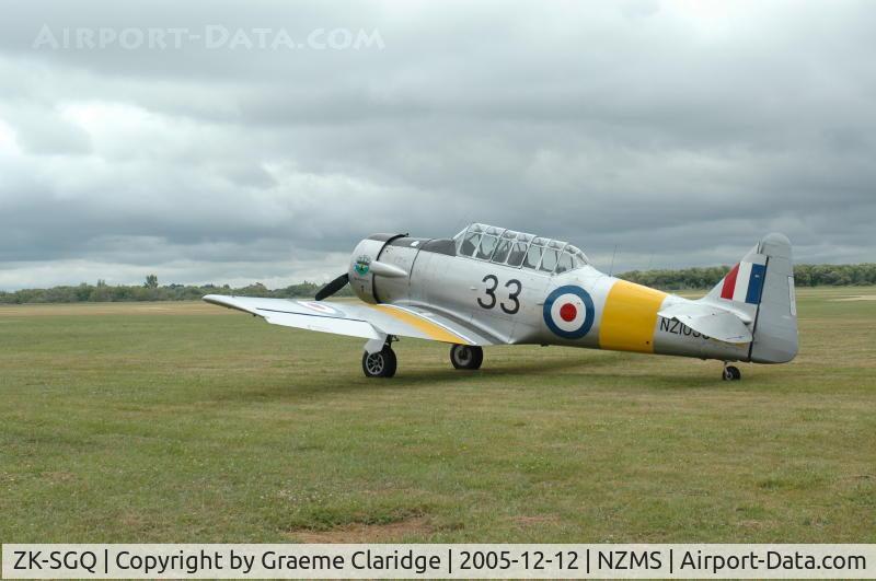 ZK-SGQ, 1943 North American AT-6C Harvard IIA C/N 88-12032, NORTH AMERICAN HARVARD 2A  (NZ1033)