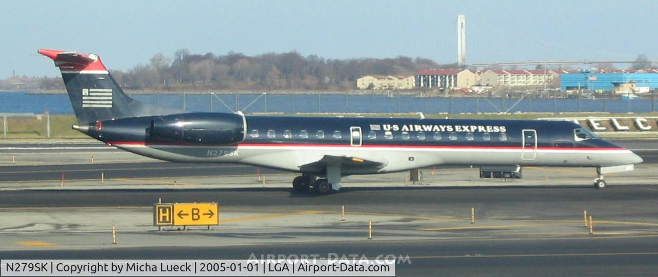 N279SK, 2001 Embraer EMB-145LR C/N 145379, Chautauqua Airlines for US Airways Express