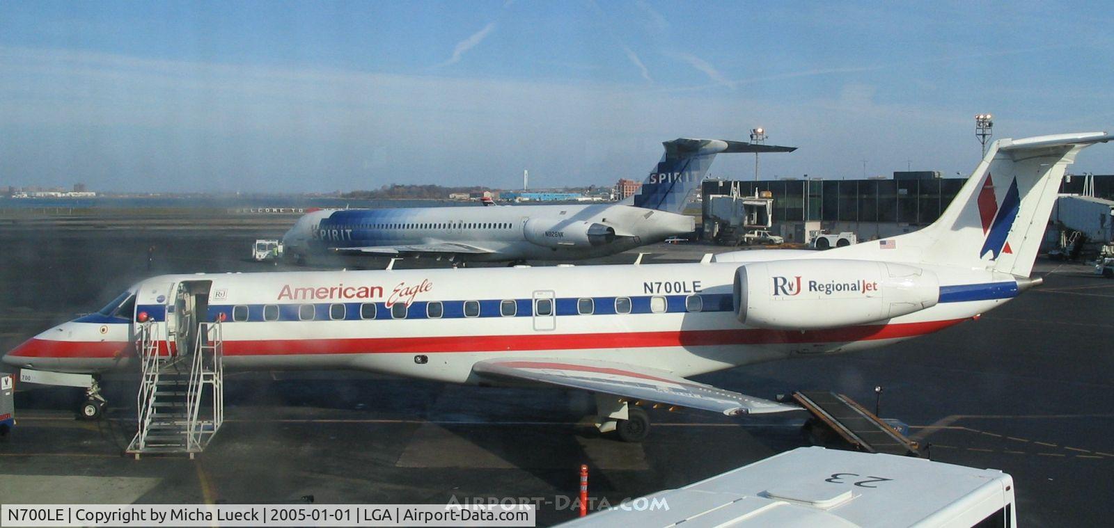 N700LE, 1999 Embraer ERJ-135LR (EMB-135LR) C/N 145156, American Eagle, American Airlines' commuter arm