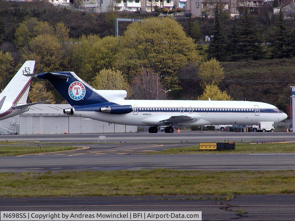 N698SS, 1977 Boeing 727-223 C/N 21369, B727 of Southwest Sports Aviation, with Texas Rangers scheme