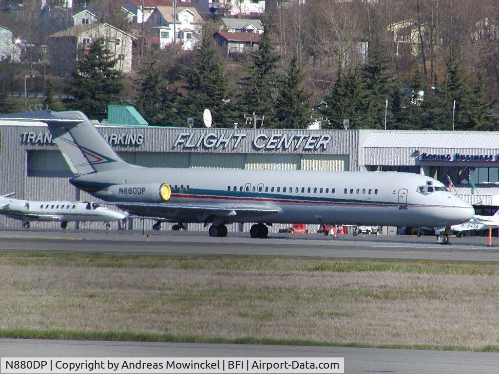 N880DP, 1974 McDonnell Douglas DC-9-32 C/N 47635, Roundball One Corp. DC9-32