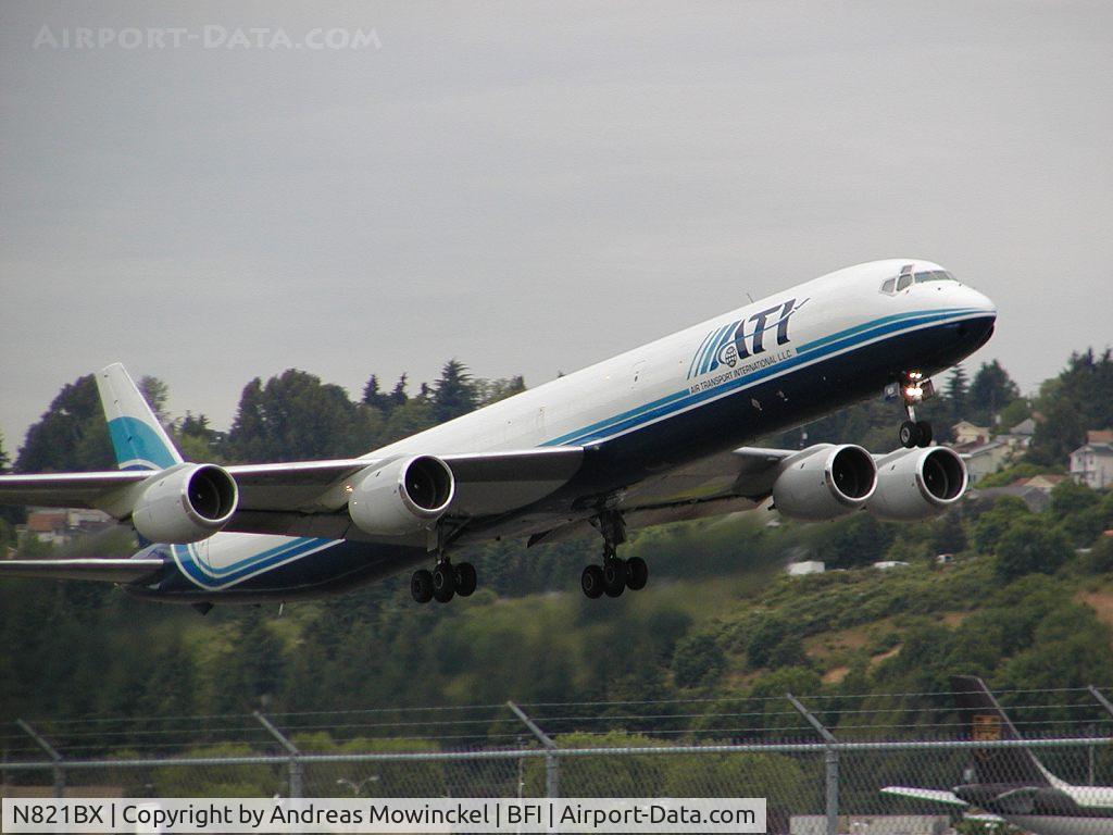 N821BX, 1966 Douglas DC-8-71F C/N 45811, ATI Freighter departing Boeing Field
