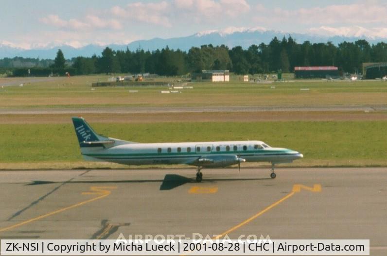 ZK-NSI, 1990 Fairchild Swearingen SA-227AC Metro III C/N AC-765B, In old Air New Zealand Link Colours (Air Nelson)