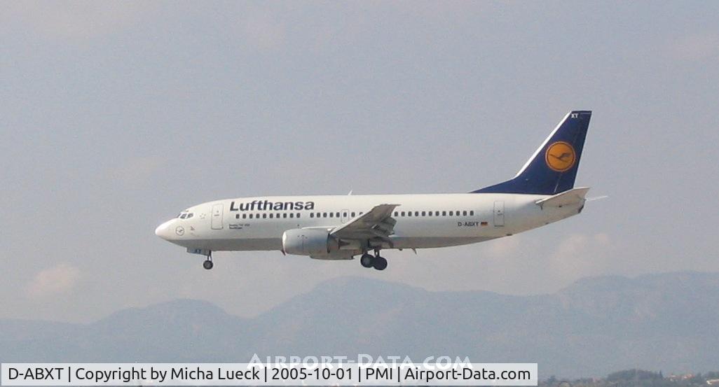 D-ABXT, 1989 Boeing 737-330 C/N 24281, On short finals at Palma de Mallorca