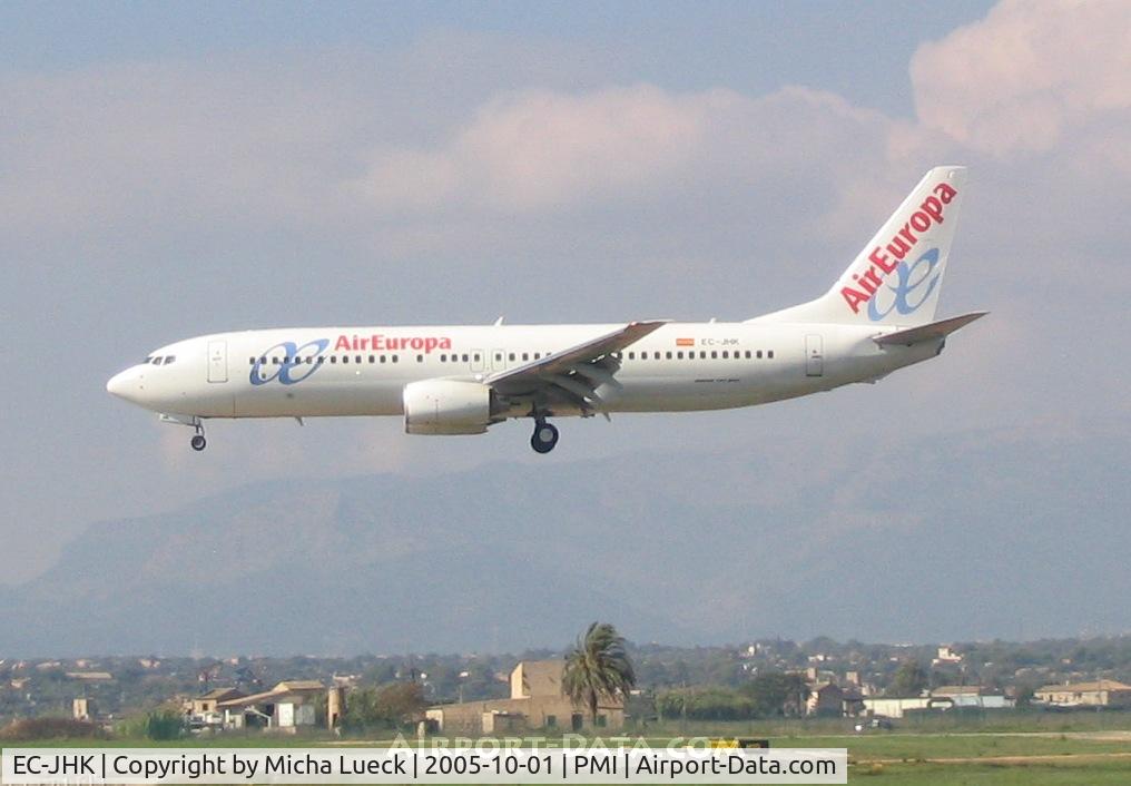 EC-JHK, 2005 Boeing 737-85P C/N 33975, On short finals at Palma de Mallorca