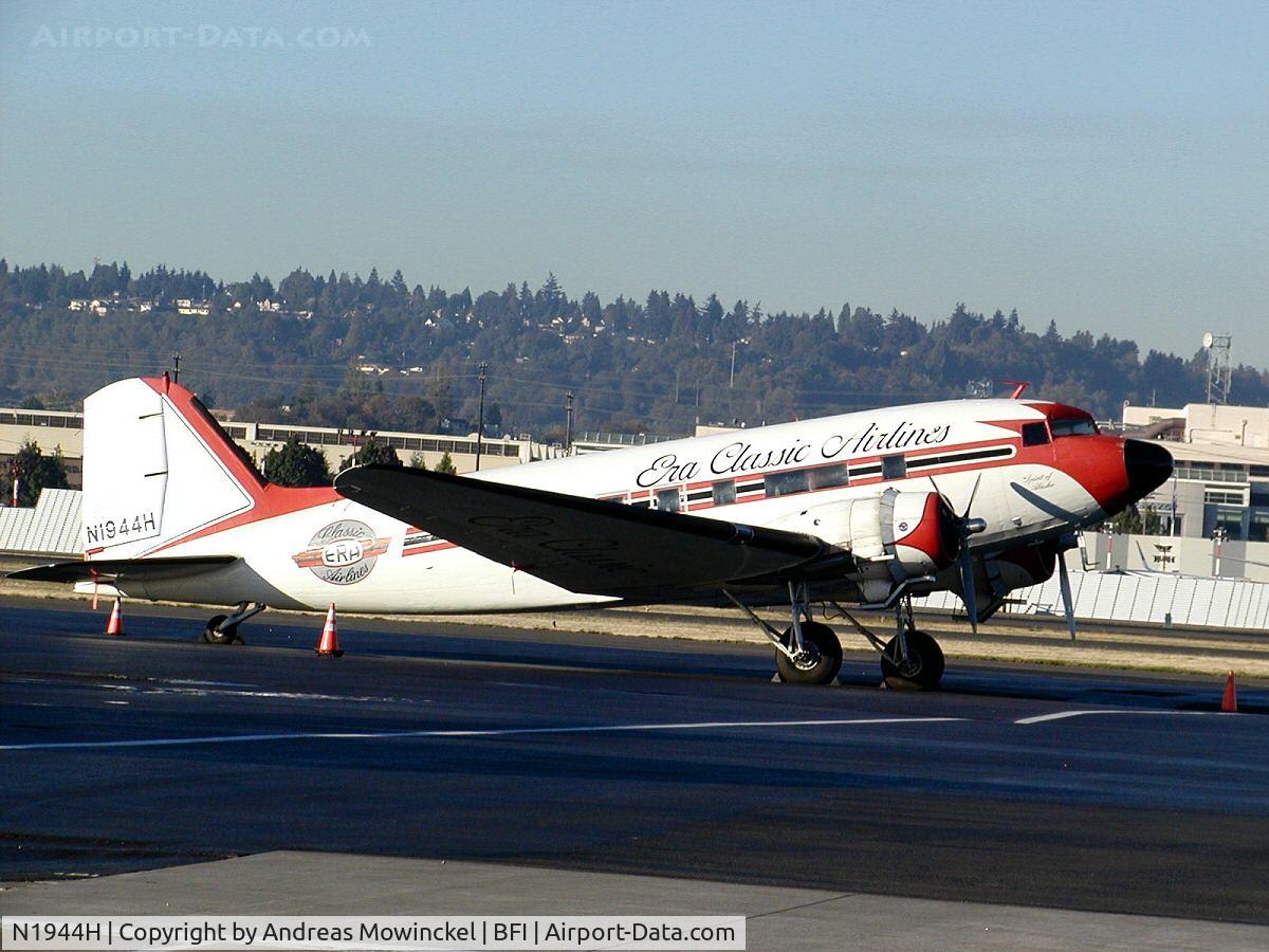 N1944H, 1945 Douglas DC-3C (C-47B-50-DK) C/N 34378, Belongs to ERA Aviation in Anchorage, AK